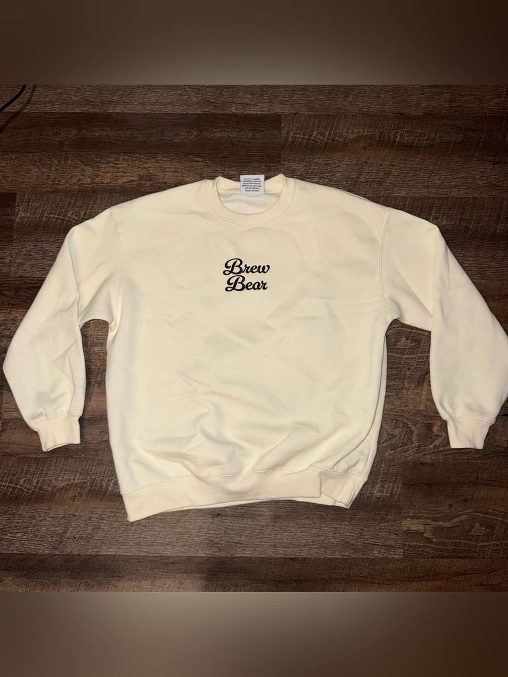 THE HAPPY CAMP3R Brew Bear Crewneck Cream Sweater Women’s Size Small